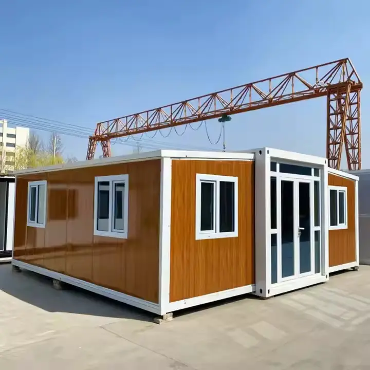 Expandable Container House